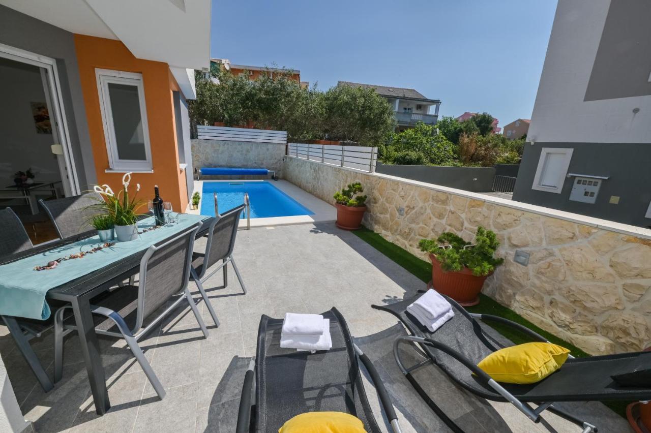 Apartment Funtastic With Private Pool Новалья Экстерьер фото